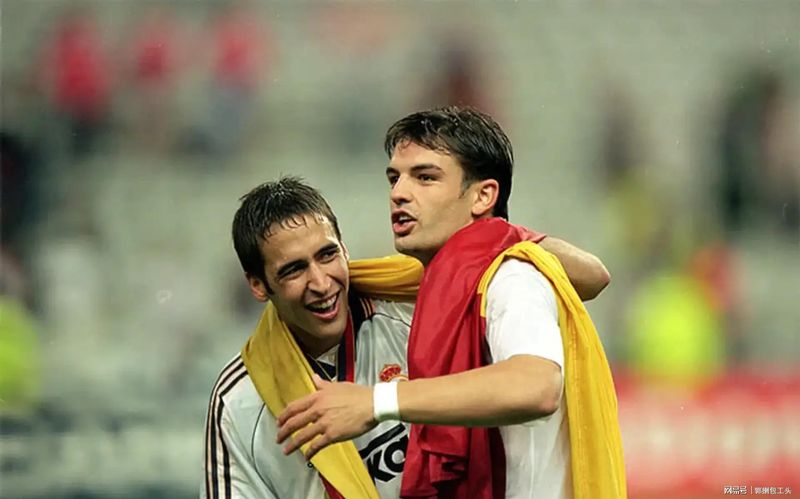  技术解码：皇马最强锋线搭档的253球战术密码 体育新闻