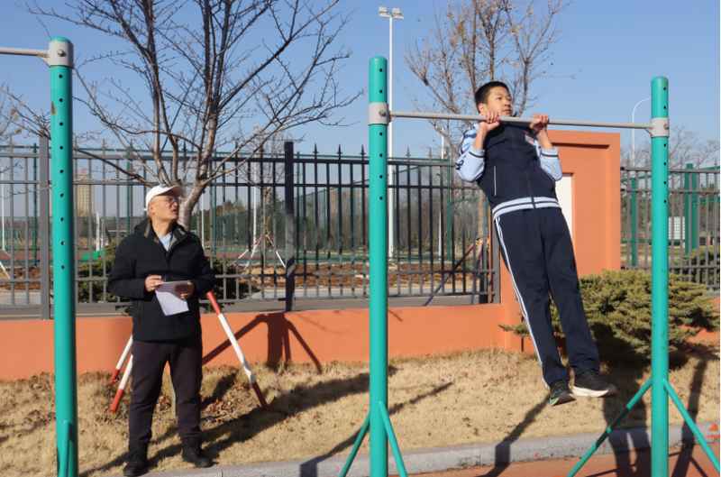  从“禁区”到“领地”：一所乡镇中学的单杠逆袭方法论 教育招生