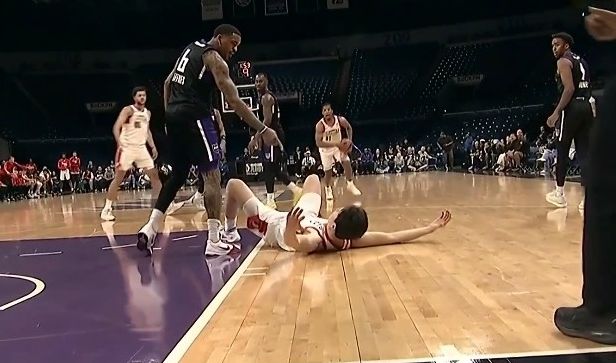  技术流拆解：杨瀚森G联赛数据背后的成长逻辑与"骗术"进化论 体育新闻