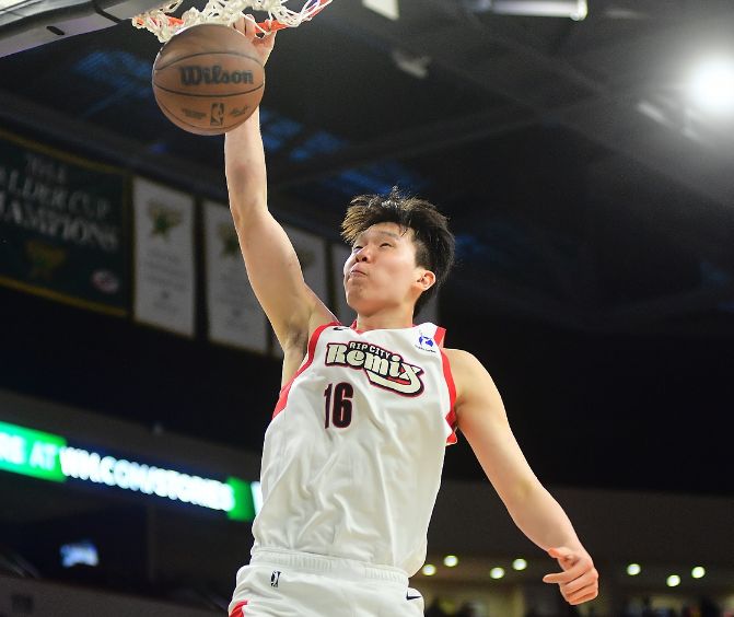  技术流拆解：杨瀚森G联赛数据背后的成长逻辑与"骗术"进化论 体育新闻