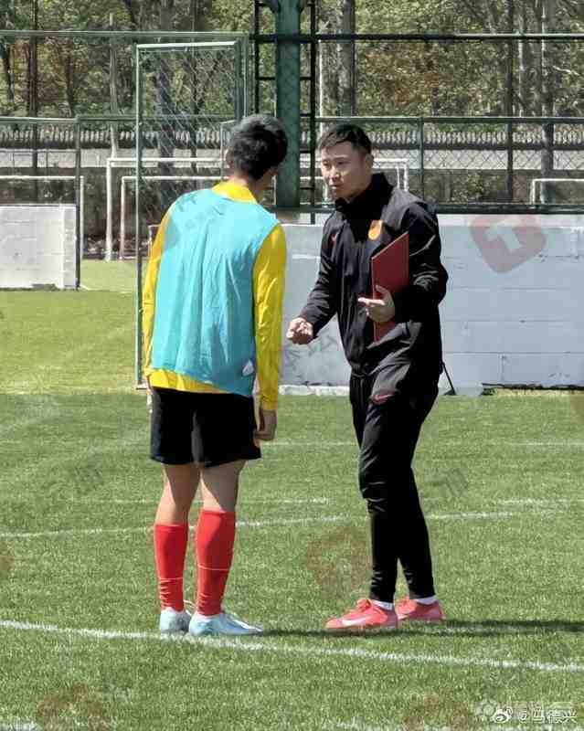  U15国少队意大利之行的技术解码：30人名单背后的选拔逻辑与战术备战体系 体育新闻 U15国少队意大利之行的技术解码：30人名单背后的选拔逻辑与战术备战体系 体育新闻